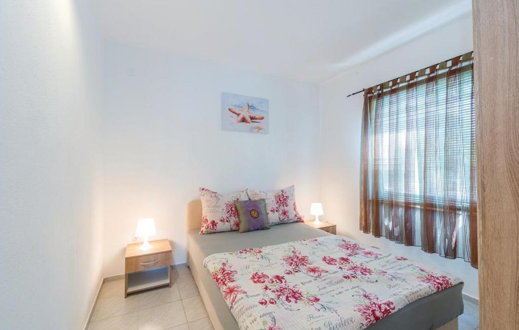 Holiday Home Lucija Sveti Filip i Jakov Eksteriør bilde