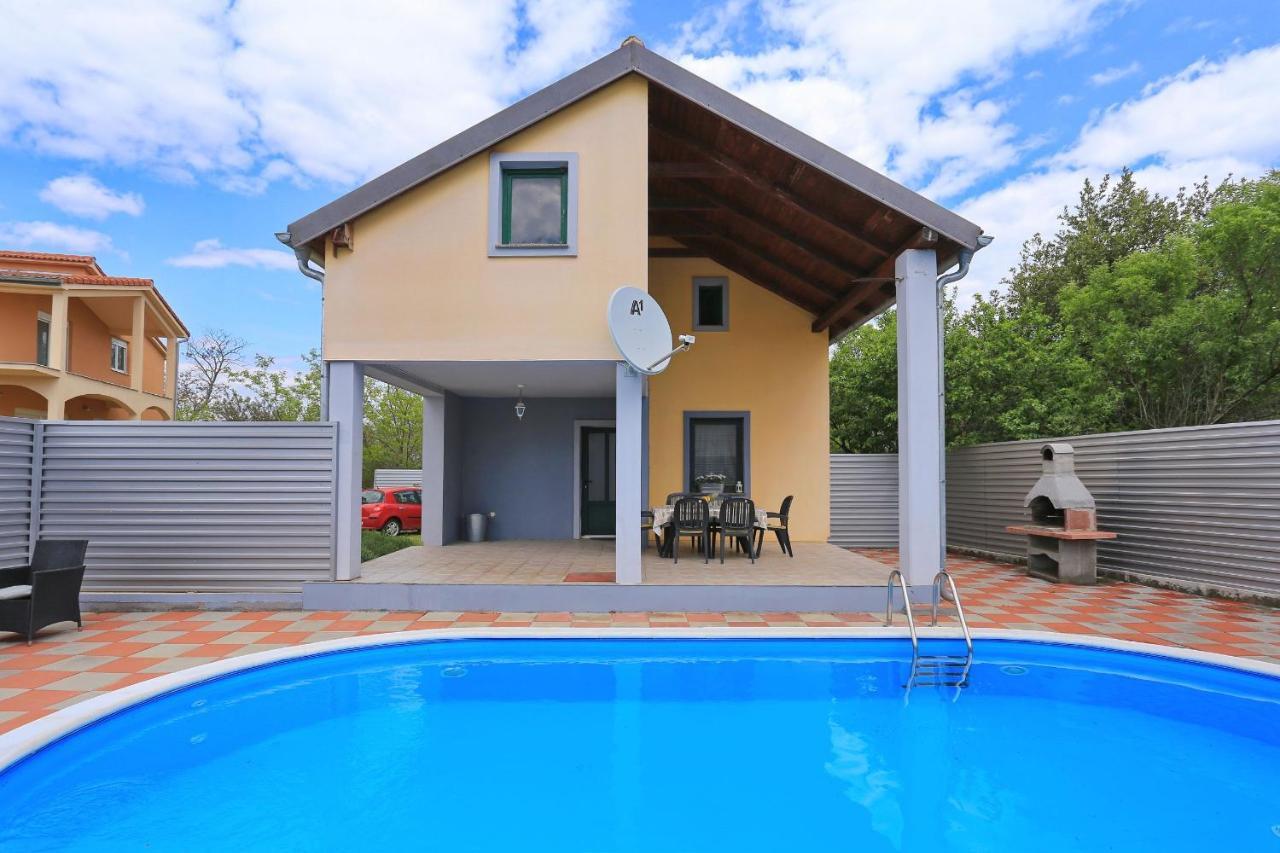 Holiday Home Lucija Sveti Filip i Jakov Eksteriør bilde