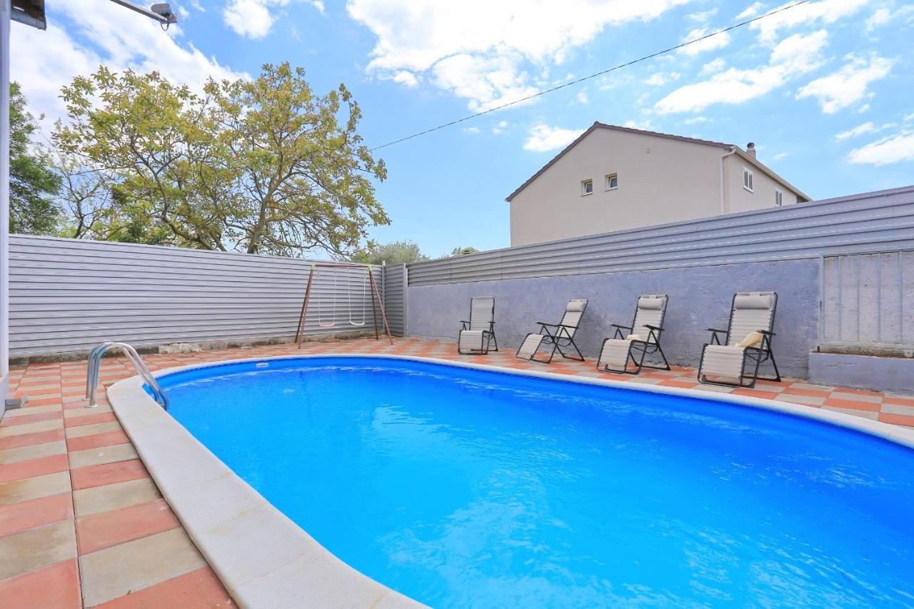 Holiday Home Lucija Sveti Filip i Jakov Eksteriør bilde